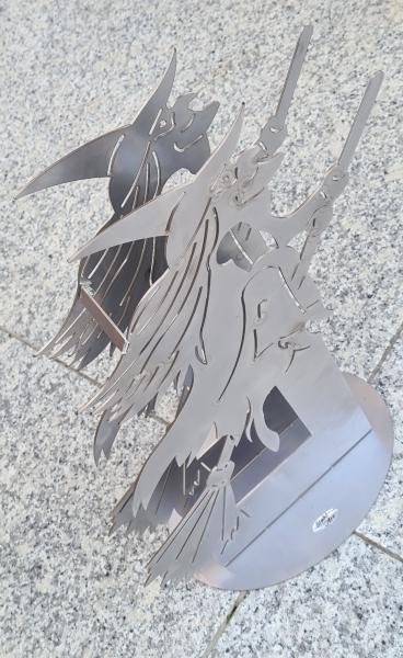 Gartendeko - Hexe auf Besen in 3D